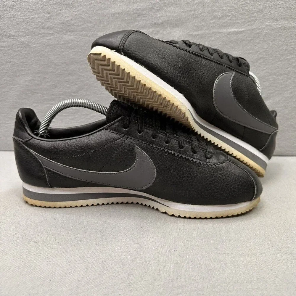 Nike Classic Cortez Mens Size 9.5 Shoes Black‎ Dark Gray Leather Sneakers 2019
